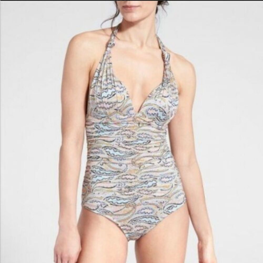 Athleta Aqualuxe Halter One Piece S Paisley
